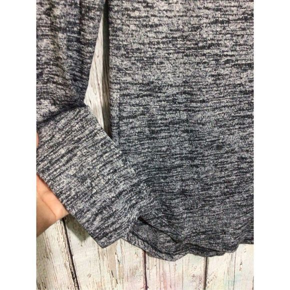 Athleta Gray Top Size XXS Long Sleeve ❤️💕 - Picture 3 of 11
